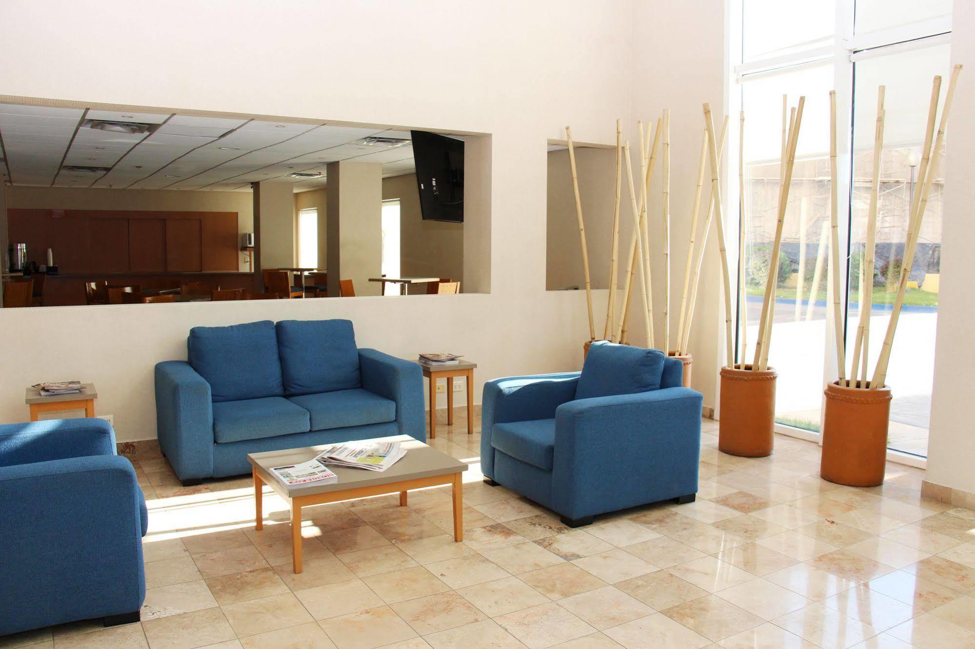 צ'יוואווה Hotel Tecnologico Norte מראה חיצוני תמונה